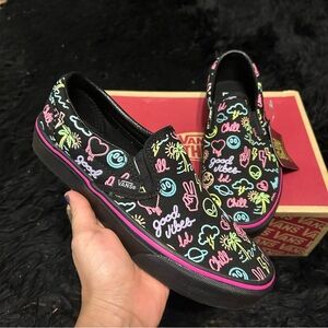VANS off the wall glow in the dark slip on shoes sneakers women’s 7 new